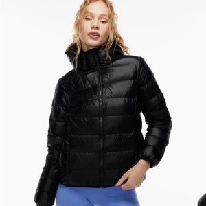 TNA Aritzia black little puff jacket